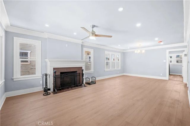 941 W 55th Street, Los Angeles, CA 90037
