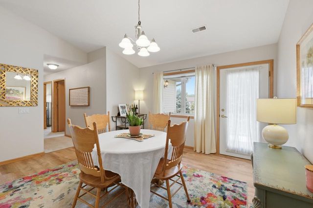 245 Alpine Meadow Circle, Oregon, WI 53575