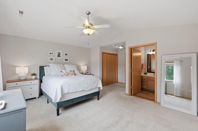 245 Alpine Meadow Circle, Oregon, WI 53575