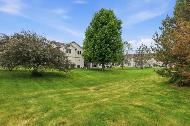 245 Alpine Meadow Circle, Oregon, WI 53575