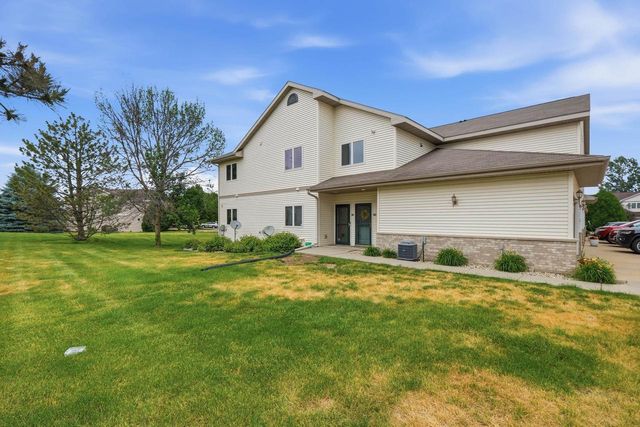 245 Alpine Meadow Circle, Oregon, WI 53575
