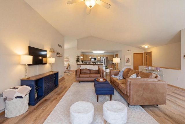 245 Alpine Meadow Circle, Oregon, WI 53575