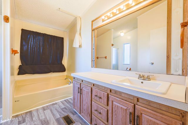 3760 S IRONWOOD Circle, Sierra Vista, AZ 85650