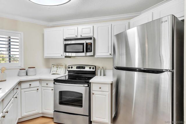 7545 Charmant Dr 1322, San Diego, CA 92122