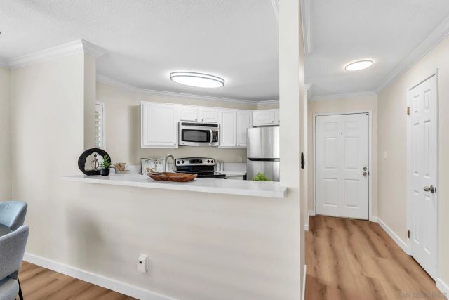 7545 Charmant Dr 1322, San Diego, CA 92122