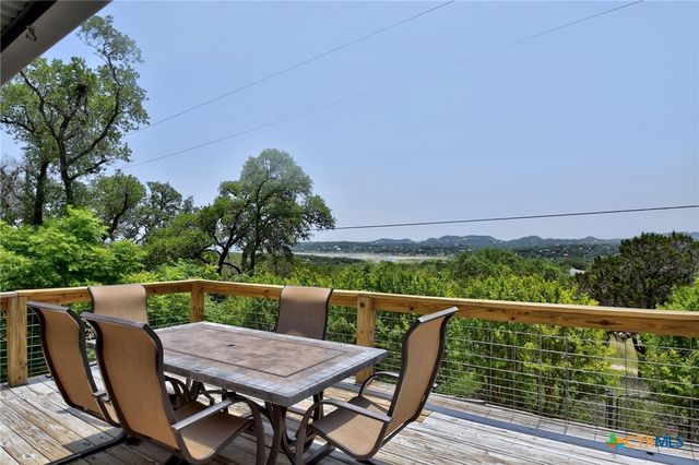 284 Lake Forest, Canyon Lake, TX 78133