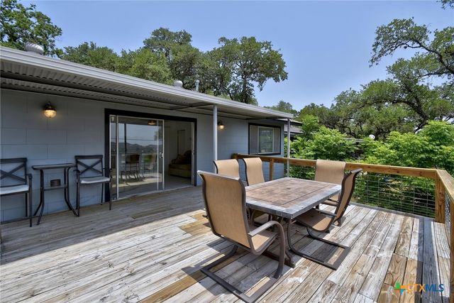 284 Lake Forest, Canyon Lake, TX 78133