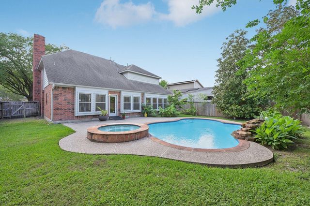 2807 Stone Way Drive, Houston, TX 77082