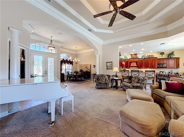 141 SE 2nd Avenue, Crystal River, FL 34429