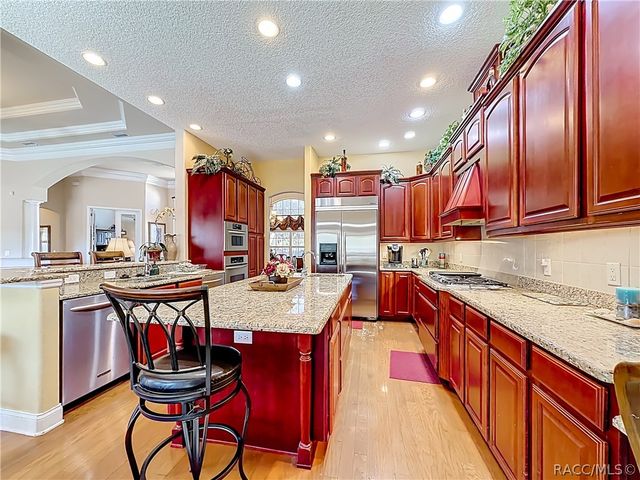 141 SE 2nd Avenue, Crystal River, FL 34429