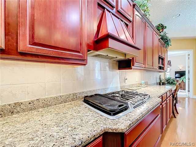 141 SE 2nd Avenue, Crystal River, FL 34429