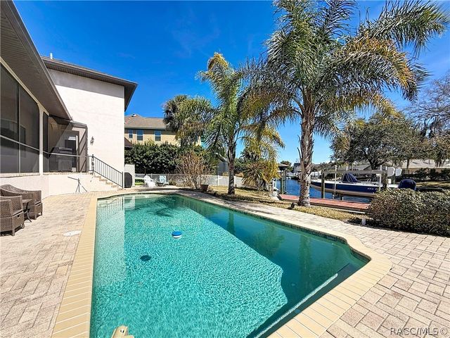 141 SE 2nd Avenue, Crystal River, FL 34429