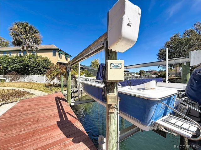 141 SE 2nd Avenue, Crystal River, FL 34429