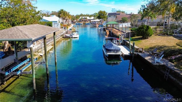 141 SE 2nd Avenue, Crystal River, FL 34429