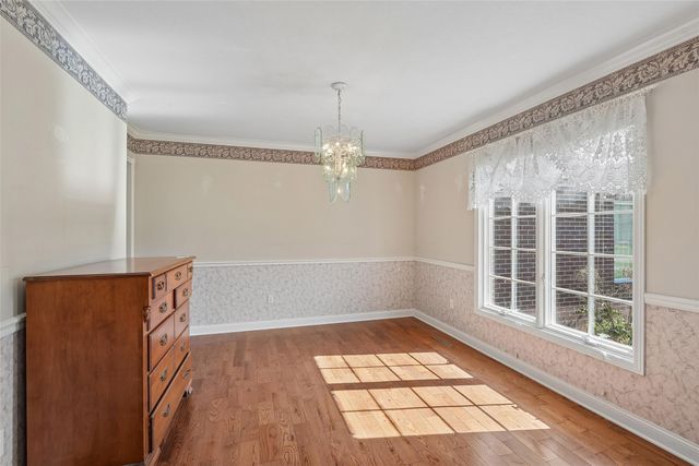 6000 Nottingham Drive, Johnston, IA 50131