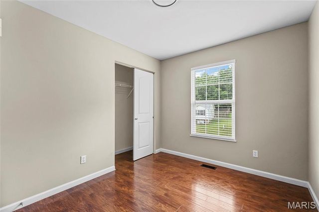 5646 Hawks Landing Drive, Hillsboro, MO 63050