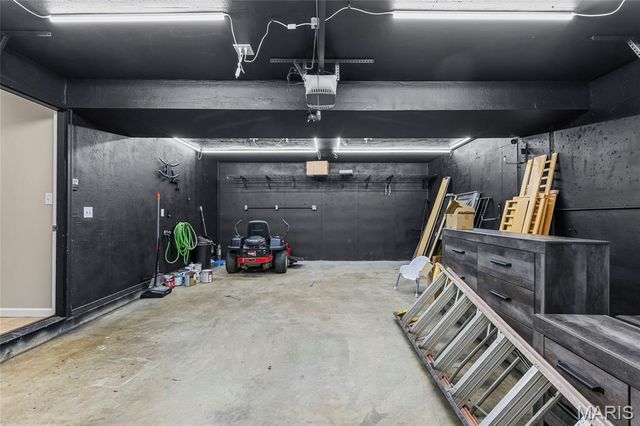 5646 Hawks Landing Drive, Hillsboro, MO 63050