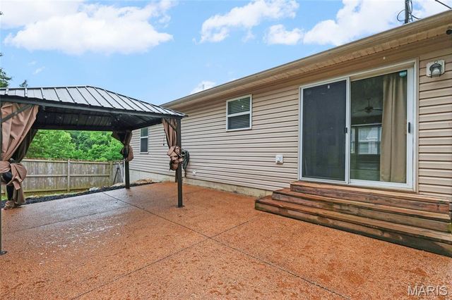 5646 Hawks Landing Drive, Hillsboro, MO 63050