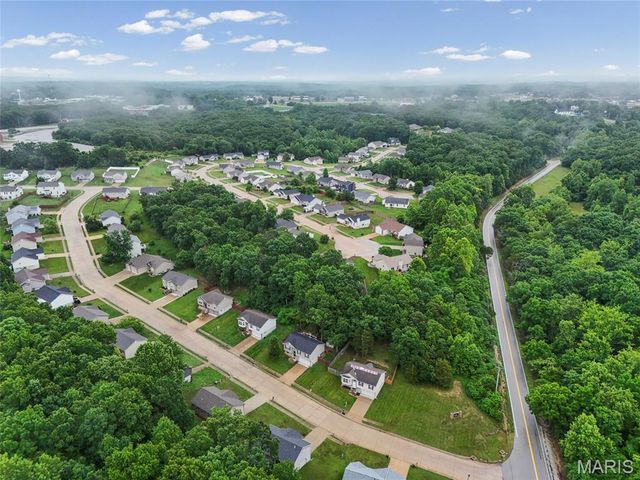 5646 Hawks Landing Drive, Hillsboro, MO 63050