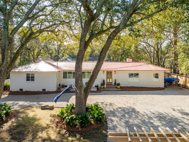 1683 Pearlott Street, Charleston, SC 29407