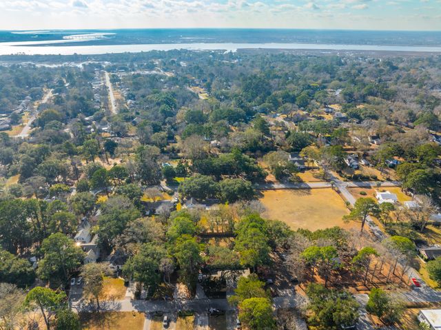 1683 Pearlott Street, Charleston, SC 29407