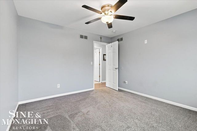 35435 St Clair Drive, New Baltimore, MI 48047