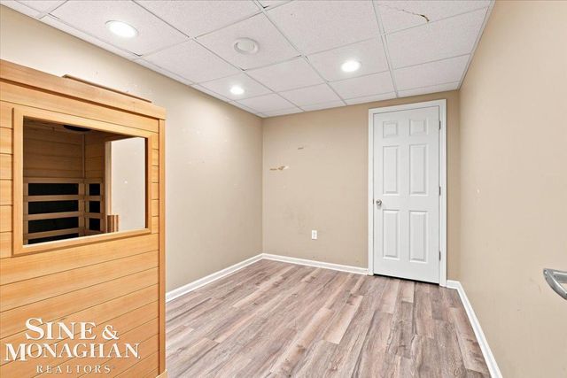 35435 St Clair Drive, New Baltimore, MI 48047