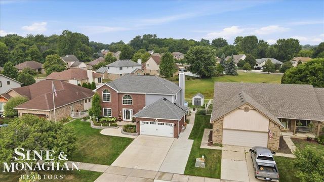 35435 St Clair Drive, New Baltimore, MI 48047