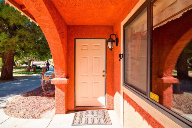 16350 Hercules, Hesperia, CA 92345