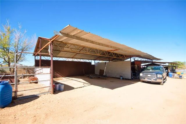 16350 Hercules, Hesperia, CA 92345