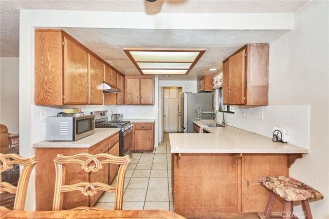 16350 Hercules, Hesperia, CA 92345