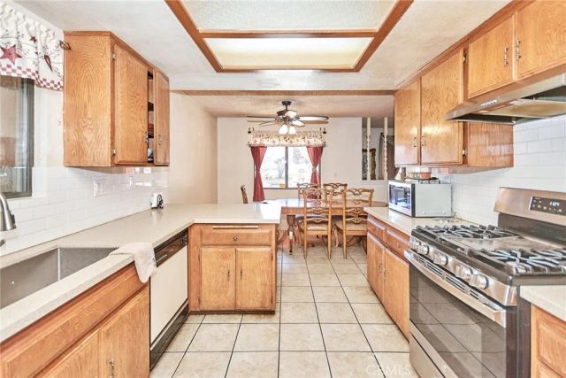 16350 Hercules, Hesperia, CA 92345