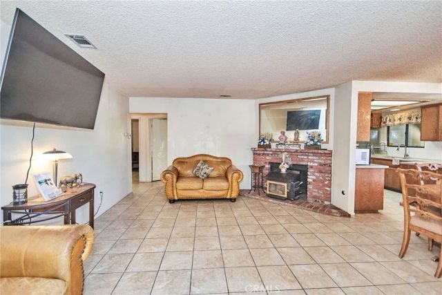 16350 Hercules, Hesperia, CA 92345