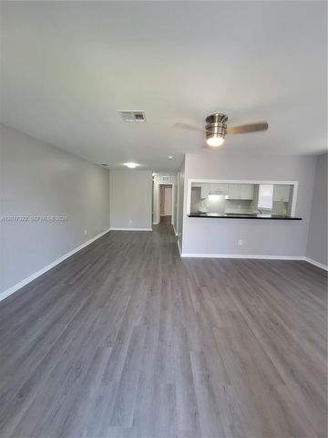 1414 NW 8th Ave 1, Fort Lauderdale, FL 33311