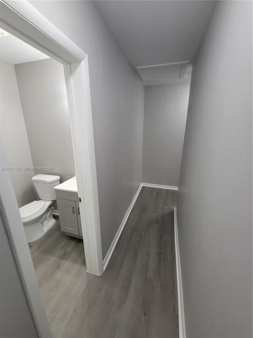 1414 NW 8th Ave 1, Fort Lauderdale, FL 33311