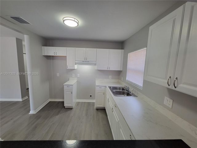 1414 NW 8th Ave 1, Fort Lauderdale, FL 33311