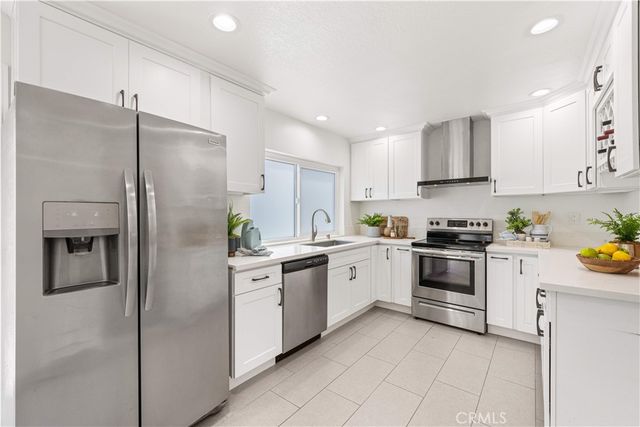 471 E Yale, Irvine, CA 92614