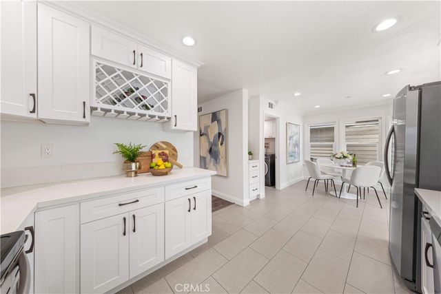 471 E Yale, Irvine, CA 92614