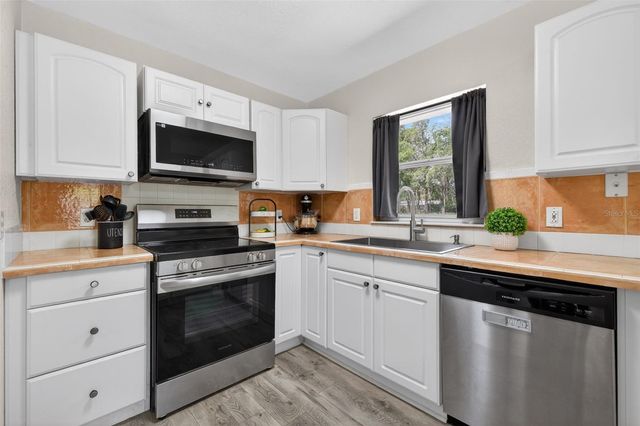 18123 GREENSBORO STREET, Spring Hill, FL 34610