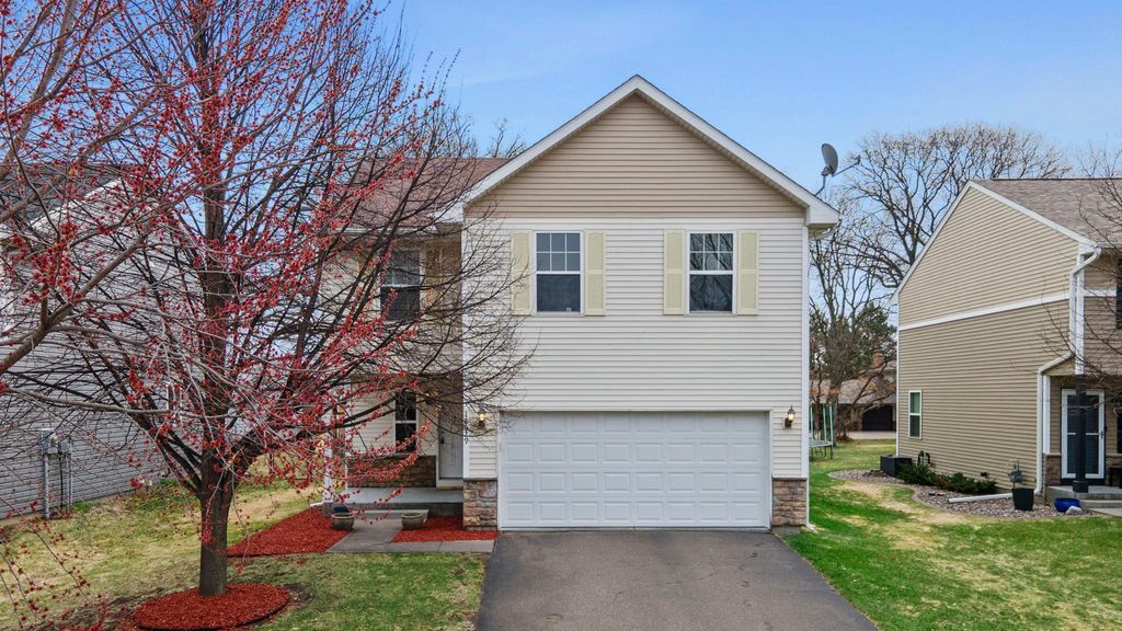 12529 Quemoy Street NE, Blaine, MN 55449 — exterior