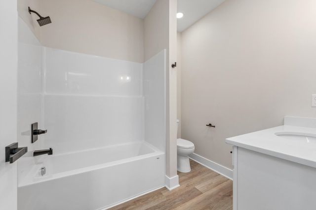 1616 S Martinson St, Wichita, KS 67213