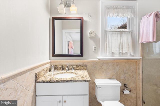 409 MCCLENAGHAN MILL RD, Wynnewood, PA 19096