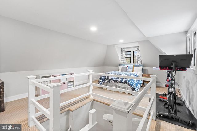 409 MCCLENAGHAN MILL RD, Wynnewood, PA 19096