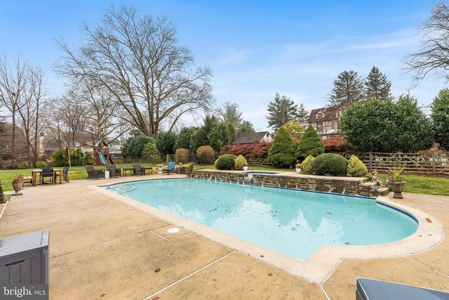 409 MCCLENAGHAN MILL RD, Wynnewood, PA 19096