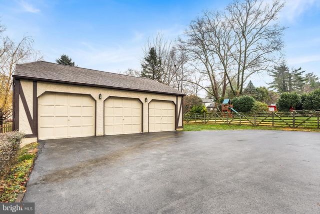 409 MCCLENAGHAN MILL RD, Wynnewood, PA 19096