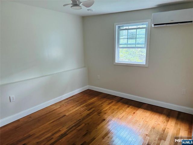 14 Elm Street, Paterson, NJ 07501