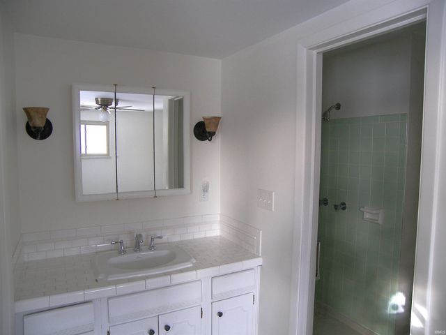 703 Ross Avenue, Warsaw, IN 46580