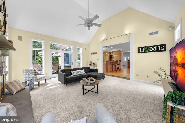 18 STONY CREEK CT, Shamong, NJ 08088