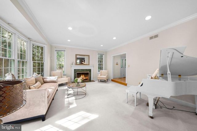 18 STONY CREEK CT, Shamong, NJ 08088