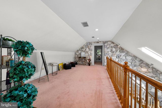 18 STONY CREEK CT, Shamong, NJ 08088